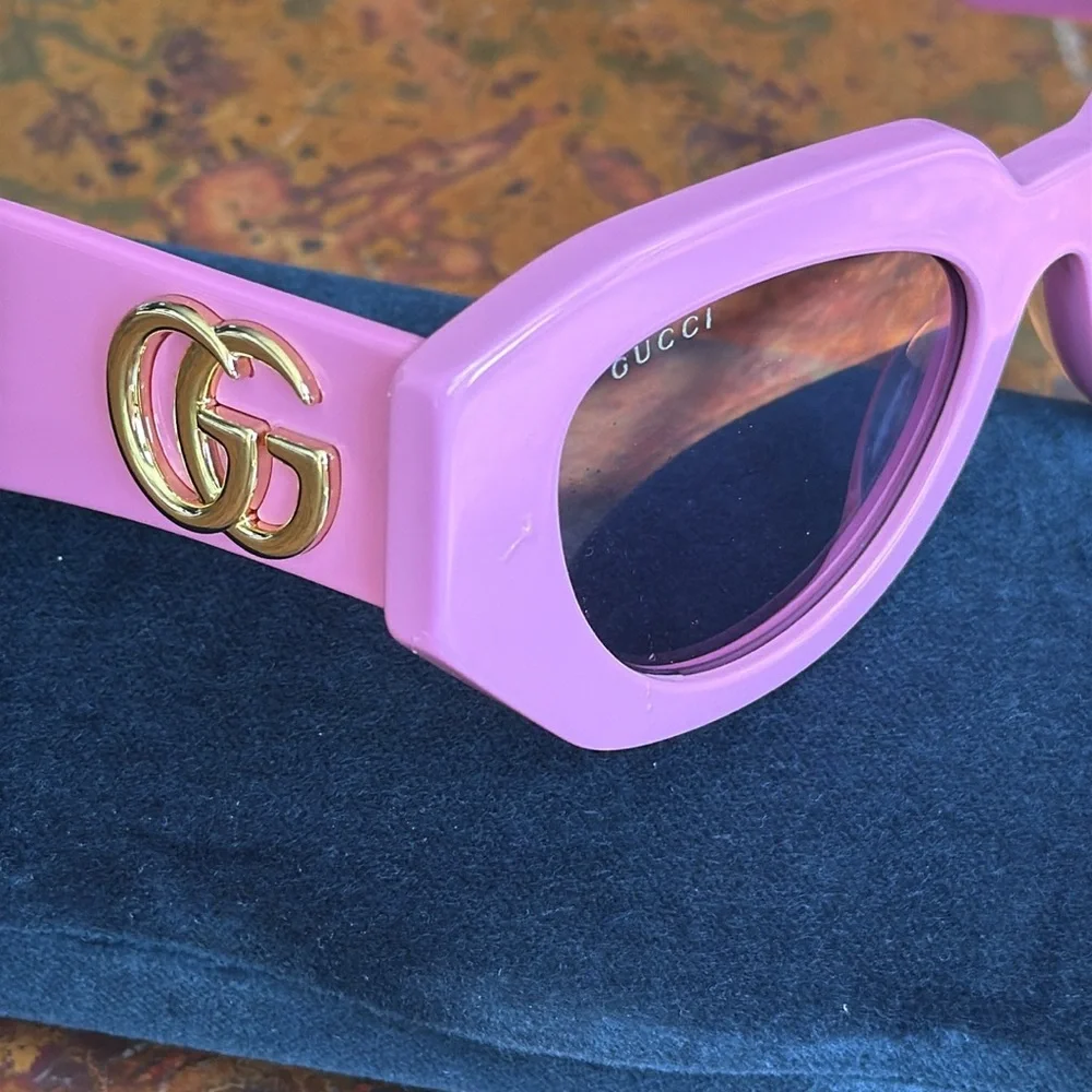 Gucci Pink Geometric Acetate Butterfly Sunglasses Oversized GG Logo w/ Case - Picture 7 of 13